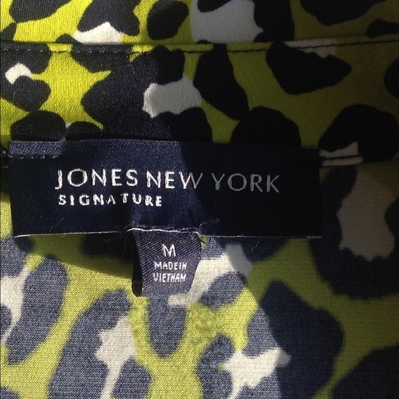 Jones  New York s  navy chartuse  green cheetah - Picture 3 of 6